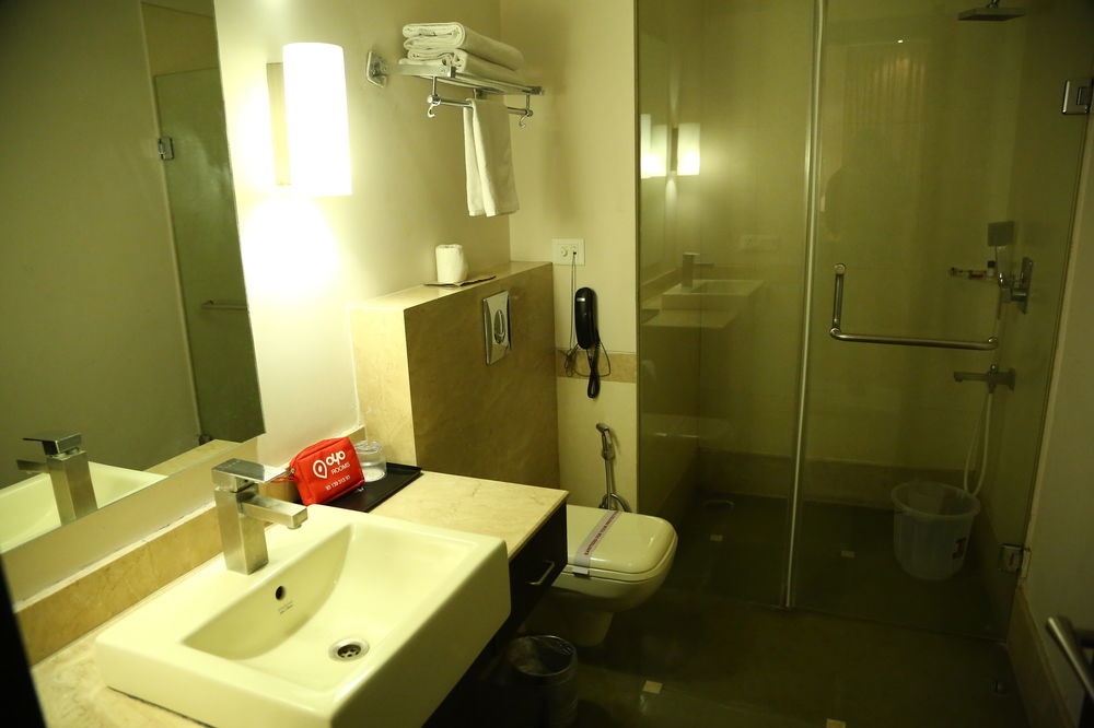 Oyo Rooms Chandigarh Sector 34 Exterior photo